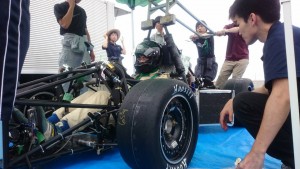 シェイクダウン